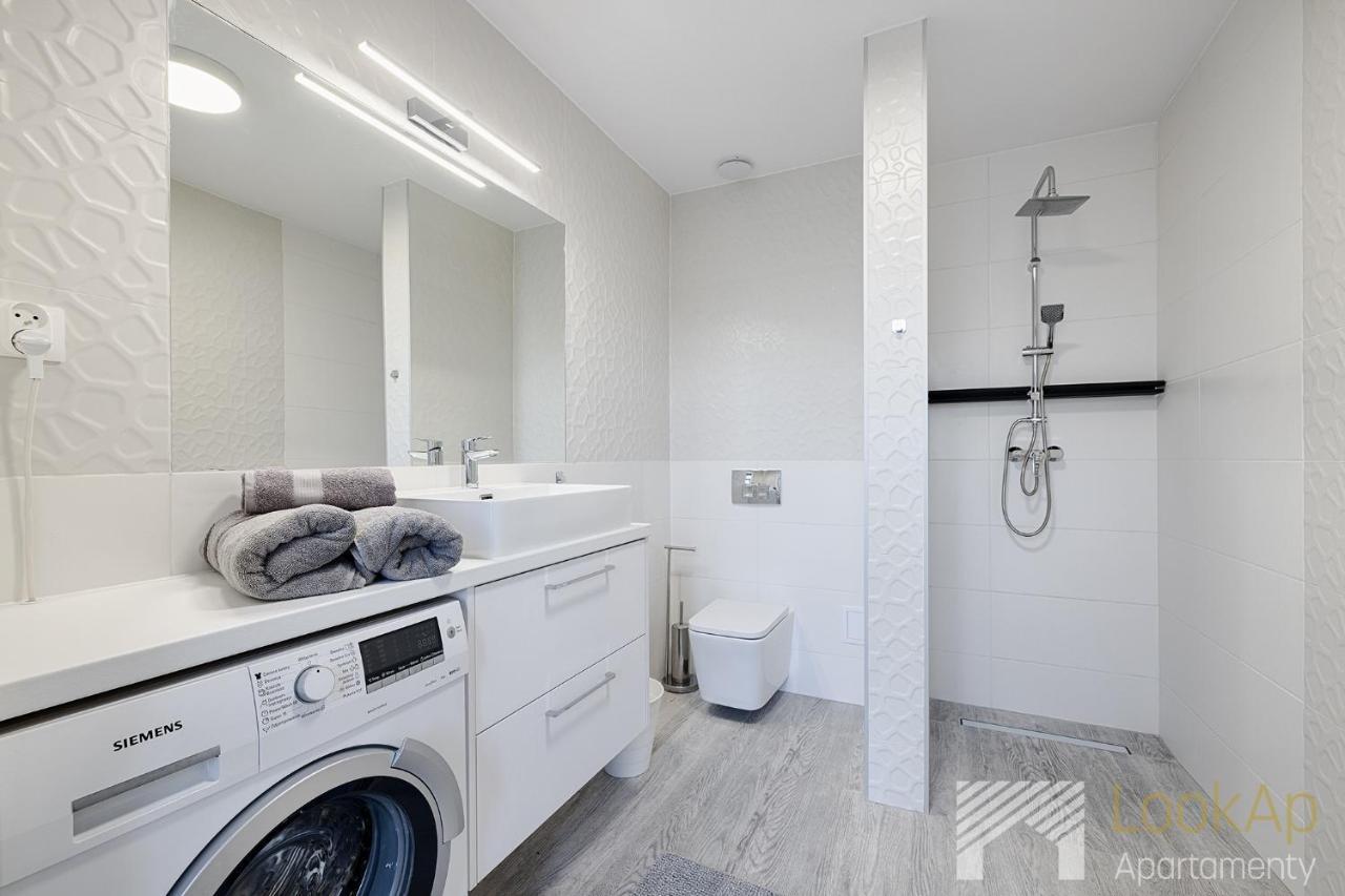 Polonia Residence III By Lookap Parking Klimatyzacja Łódź Dış mekan fotoğraf